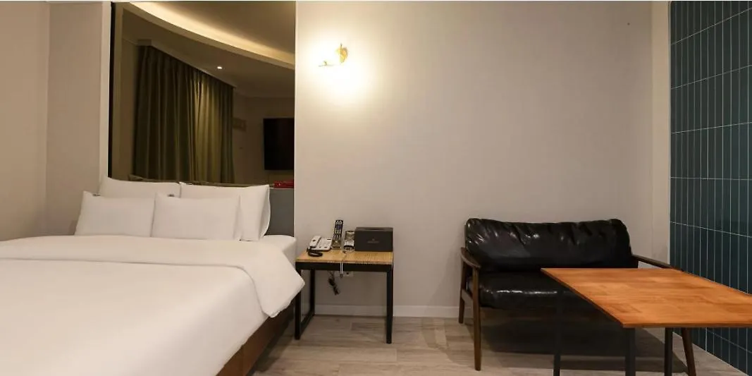 Hound Hotel Incheon Seogu