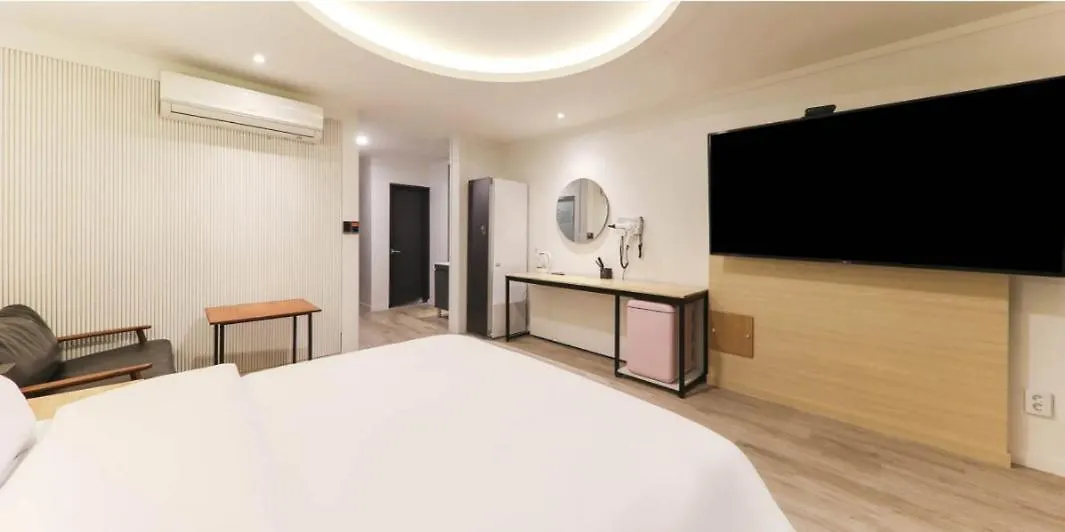 Hound Hotel Incheon Seogu Korsel