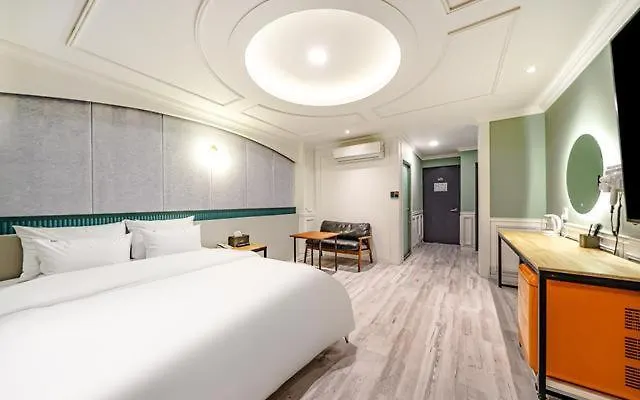 Hound Hotel Incheon Seogu