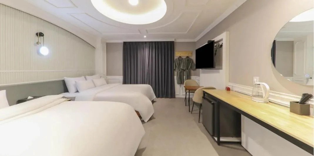 Hound Hotel Incheon Seogu