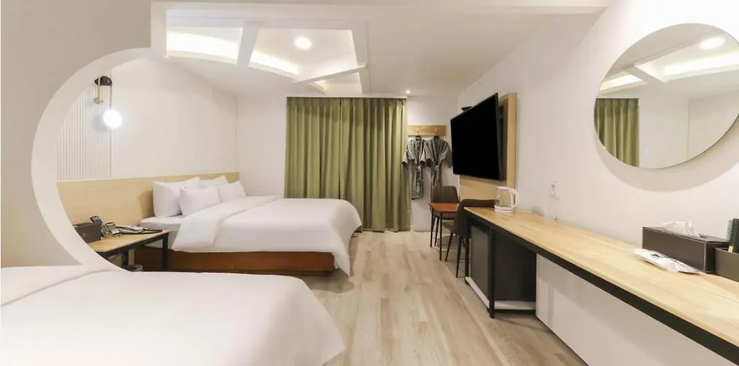 Hound Hotel Incheon Seogu