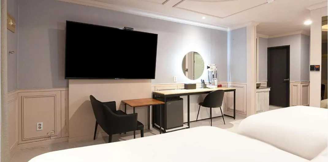 Hound Hotel Incheon Seogu